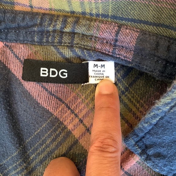 BDG plaid shirts - Picture 2 of 4